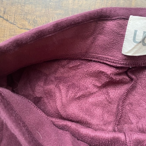 Ugg Burgundy Sweat pants - Picture 5 of 13